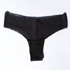 Nolyna_Silicone_tanga_seconde_peau_noir_France_invisible_doux_couture_invisible_silhouette_tissus_Certifé_Hypoallergénique_maintien_parfait_zero_marque_Giu_3