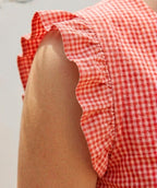Détail froufrous cousus épaules top vichy Capri Giu fait main France