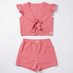 Flat lay ensemble Capri Giu vichy rouge top et short, fait main France